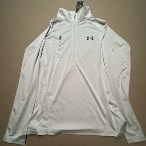 Under Armour HeatGear Light Gray Quarter Zip Jacket Size Medium NWT